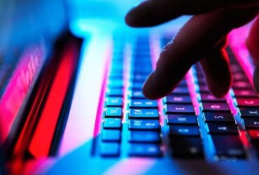 باحثون-يبتكرون-بصمة.-يمكن-استخدامها-لتتبع-تحركاتك-من-دون-إنترنت